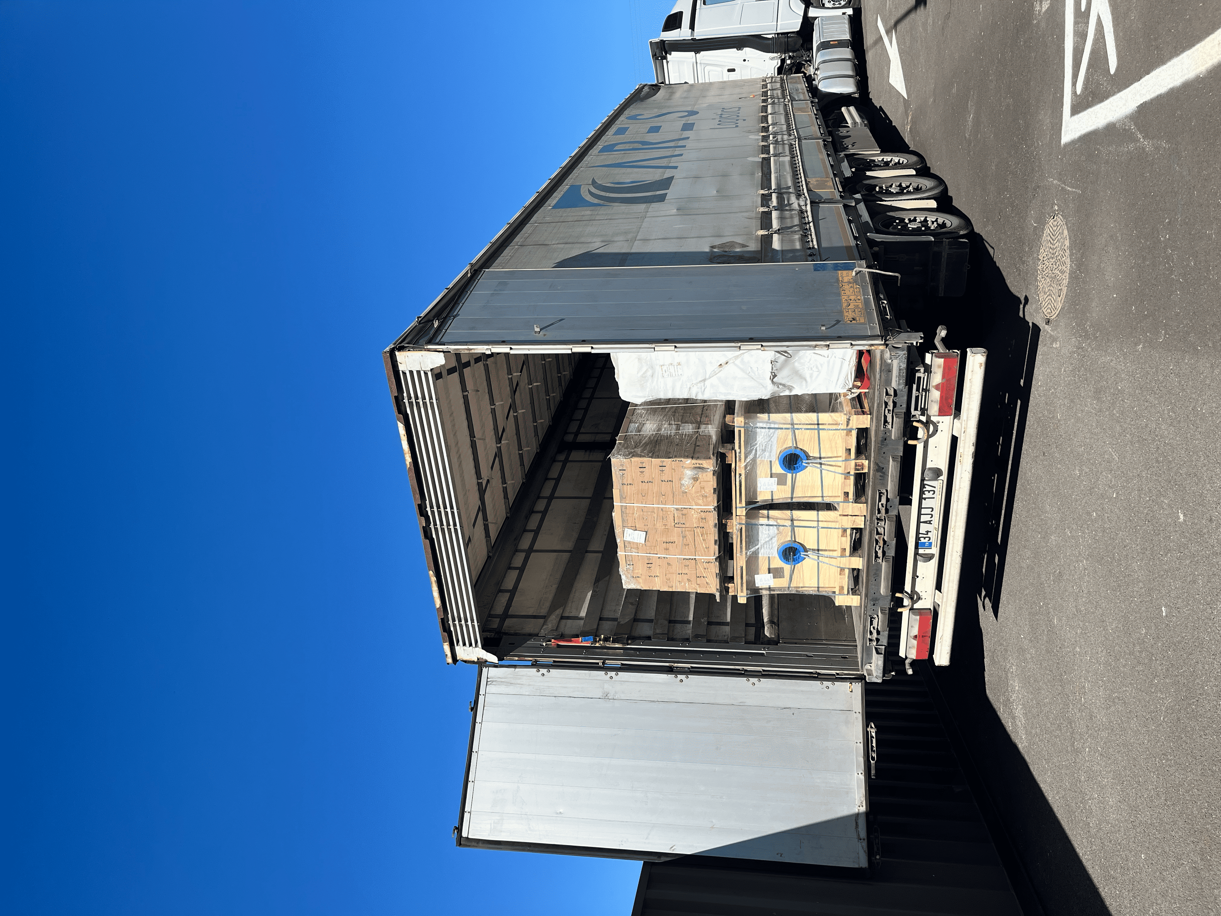 Container CC-2025-014