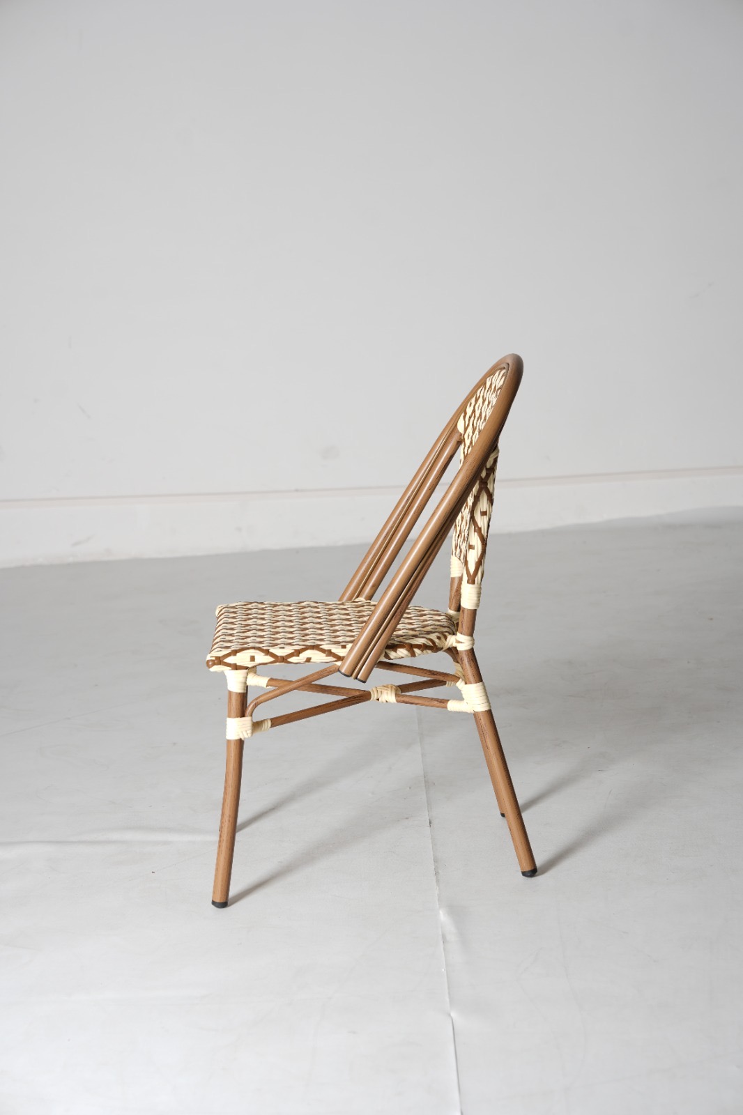 Chaise ELOP