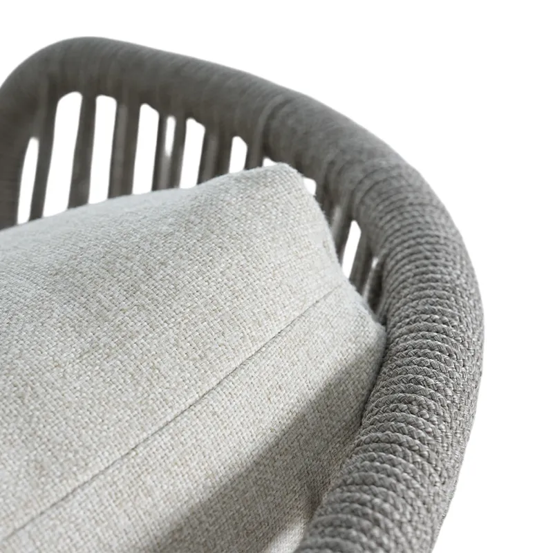 Lit de repos de terrasse cordage PAMPELONNE - cordage gris clair, coussins crème